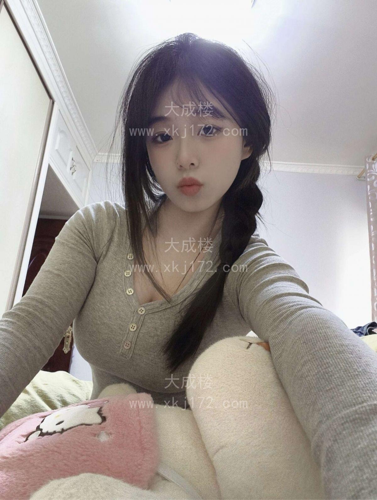 巨乳新人女神七七