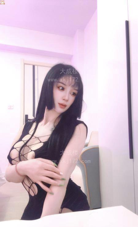 大奶翘臀炮架星星