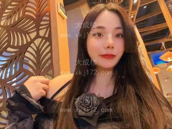 白云38F巨乳凤凰