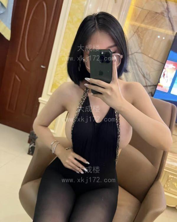 性感尤物宝贝敏