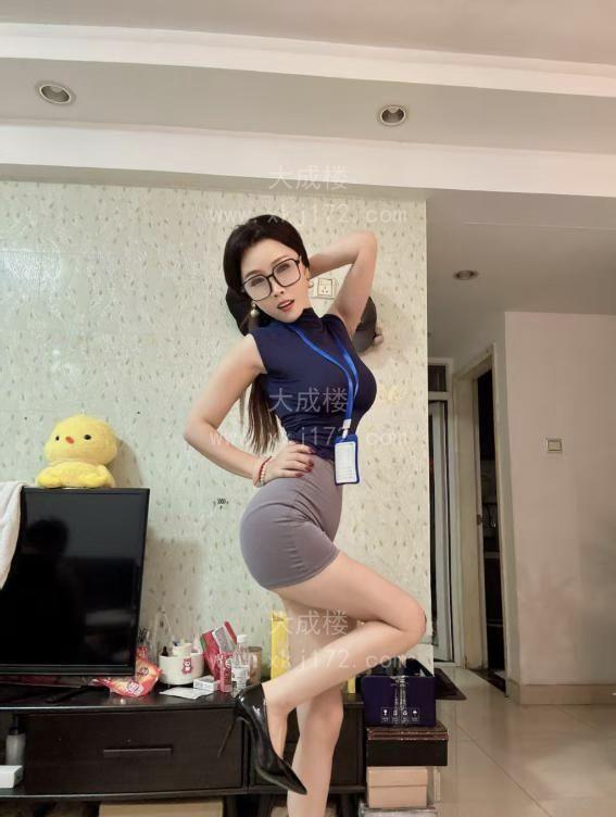 福田美腿骚丝小雅